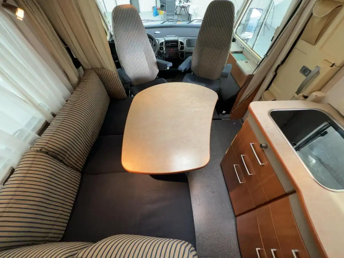 HYMER-ERIBA B 524 - Ansicht 8